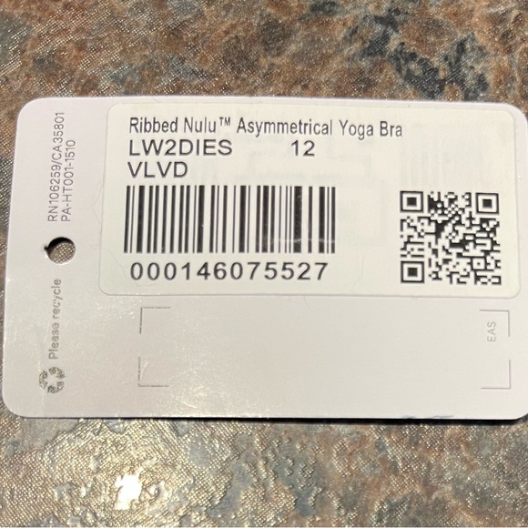 Lululemon Ribbed Nulu Asymmetrical Yoga Bra - Picture 3 of 4